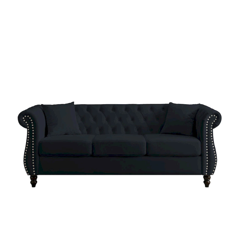 Divano Chesterfield in Velluto Nero, 3 posti, capitonné con braccioli arrotolati e finiture con borchie